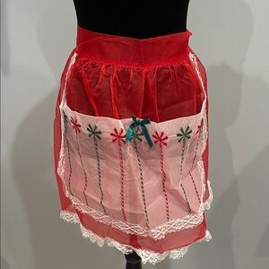 Red and White Women's Christmas cooking apron with pockets & lace trim